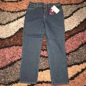 Gloria Vanderbilt Amanda Classic Fit Jeans
